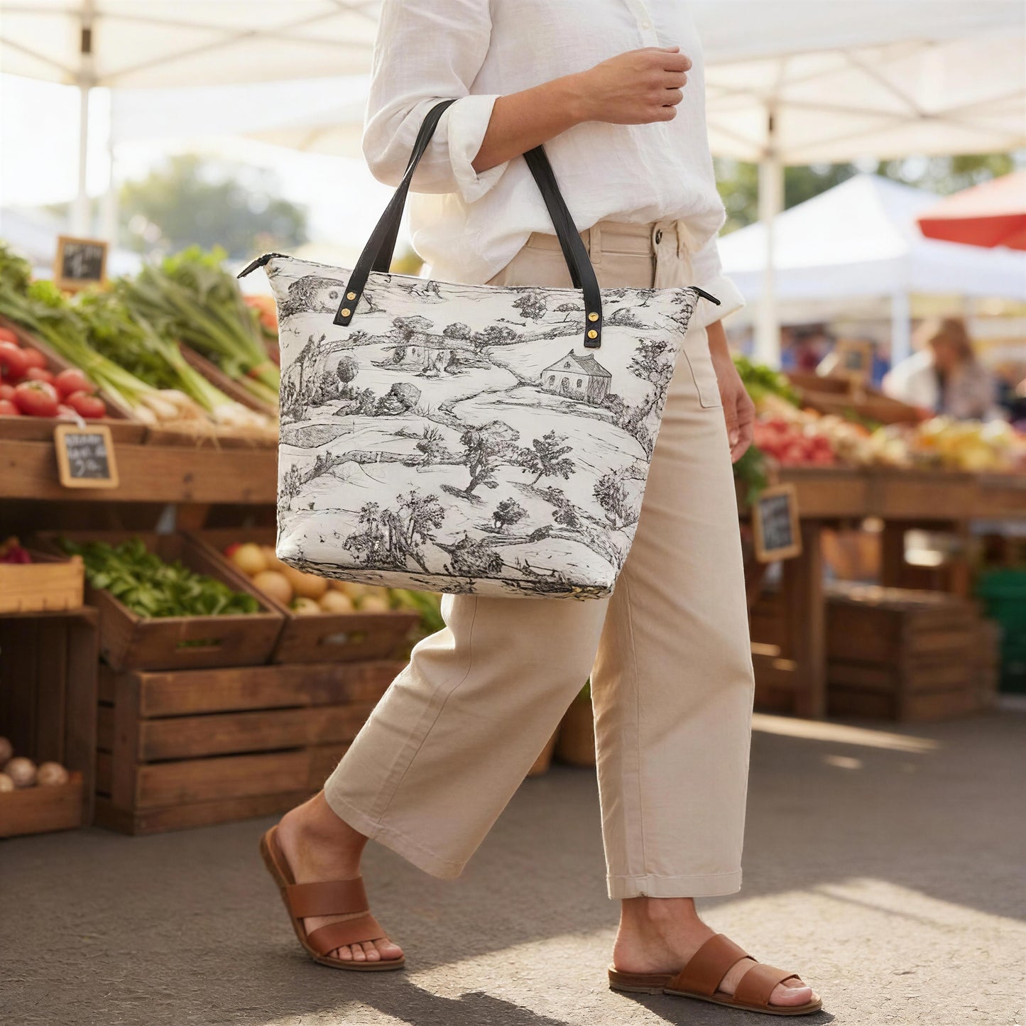 Nior Echo - Toile-de-jouy PU Tote Bag