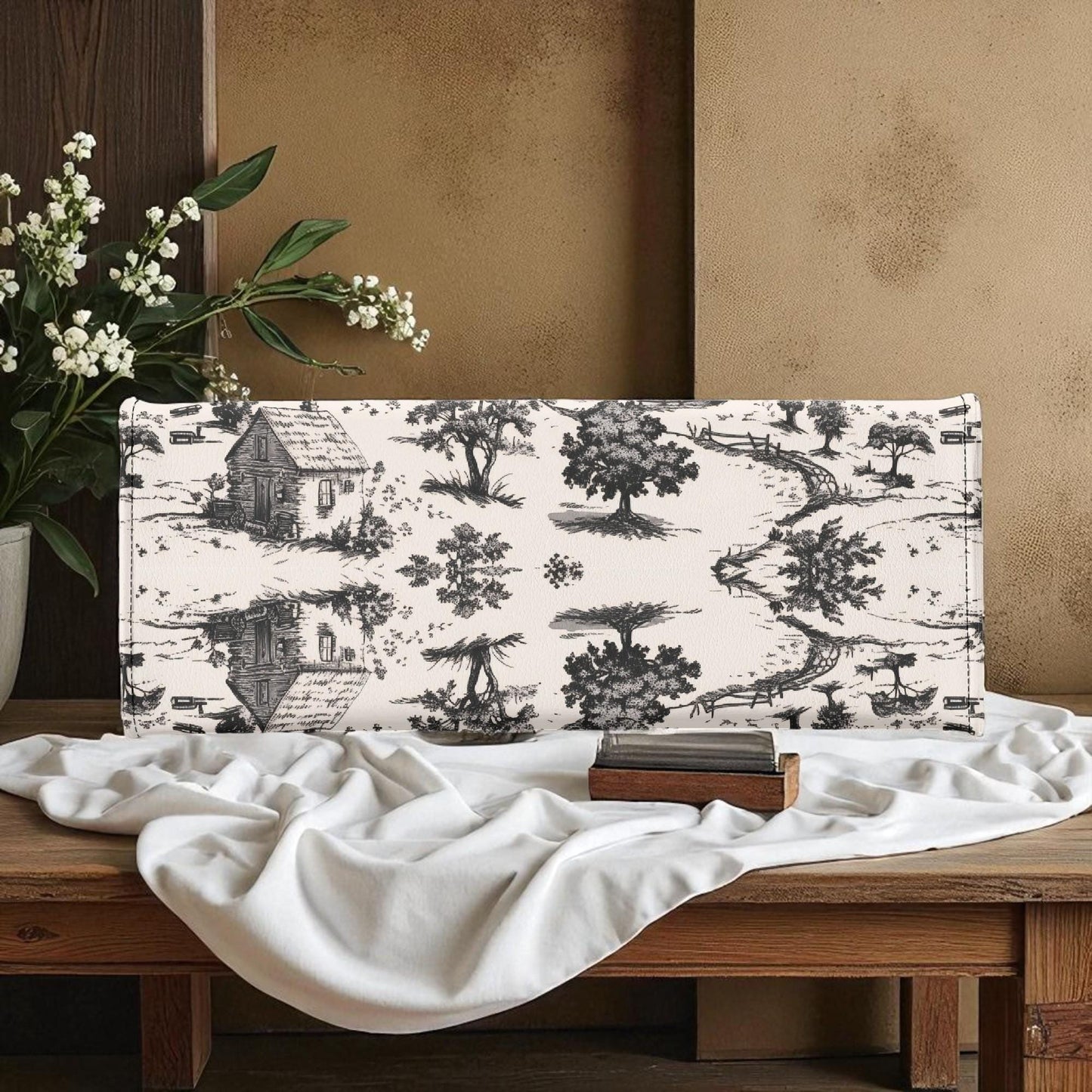Noir Echo- Toile Tote Handbag: Vintage Romance